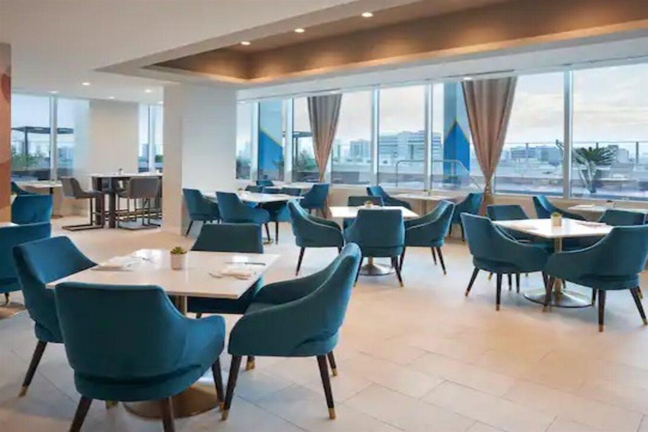 Serena Hotel Aventura Miami, Tapestry Collection By Hilton Exterior foto